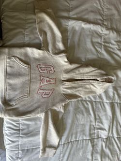 Gap Sweater 