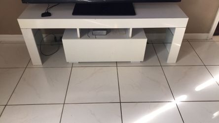 TV stand