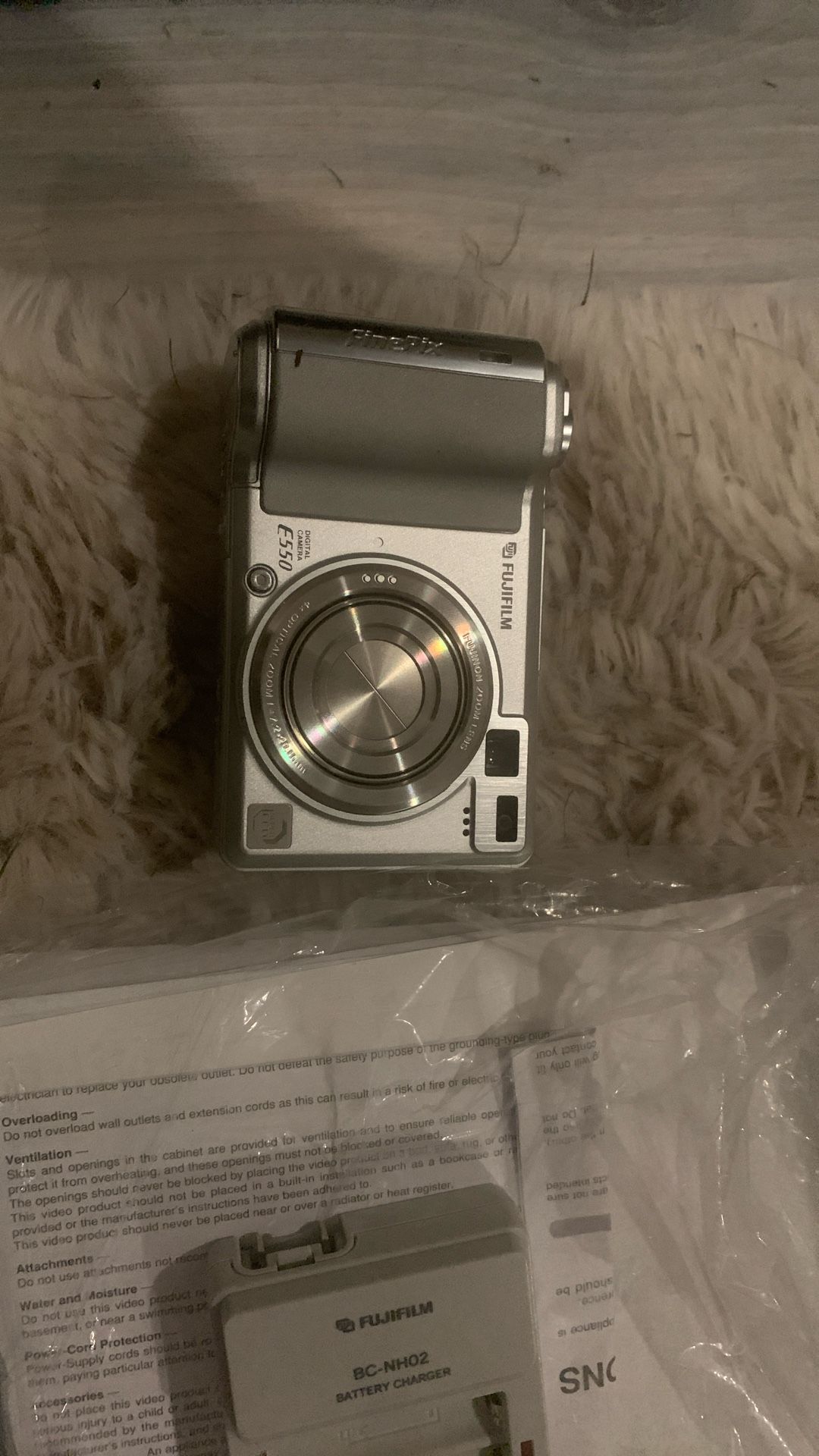Fuji Film E550