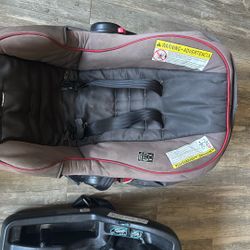 Graco Snugride Snuglock 35 Infant Car Seat With Base