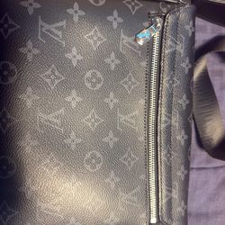 Louis Vuitton District Bag