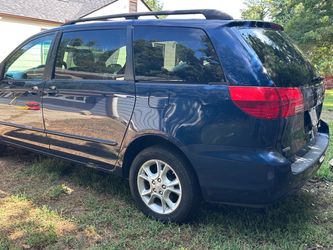 2004 Toyota Sienna