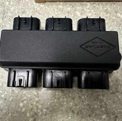 Mercury SmartCraft 6-Way Junction Box 878492T16