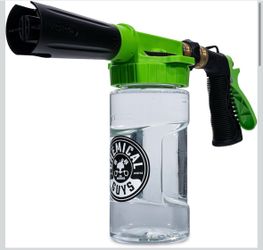 Car wash foam sprayer