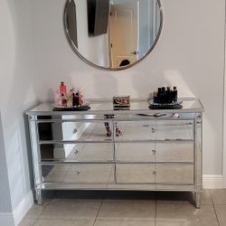 Mirror And Mirrored Dresser