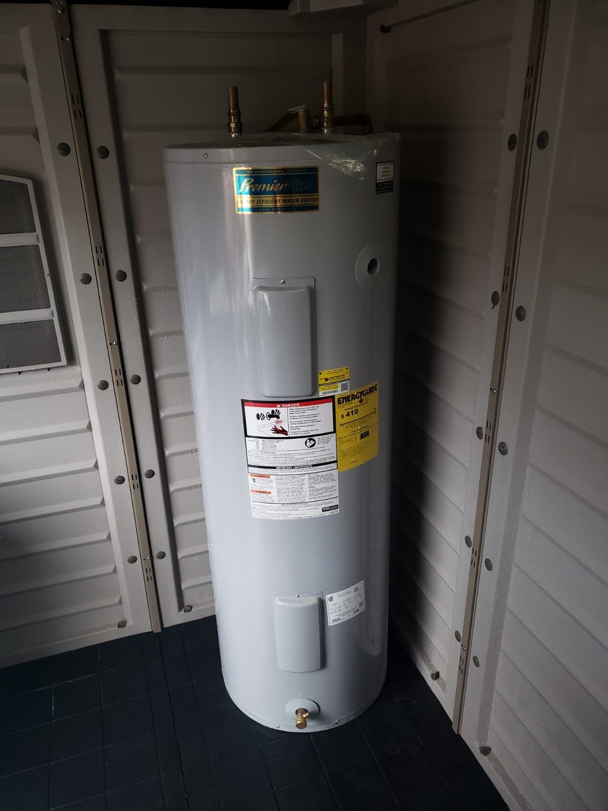 New Premier Plus 50 Gallon Energy Efficient Water Heater for Sale in  Pembroke Pines, FL - OfferUp