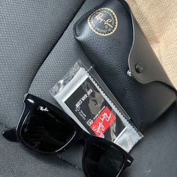 Brand New Rayban Wayfarer Glasses