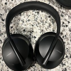 Bose Noise Cancelling Headphones (NC700)