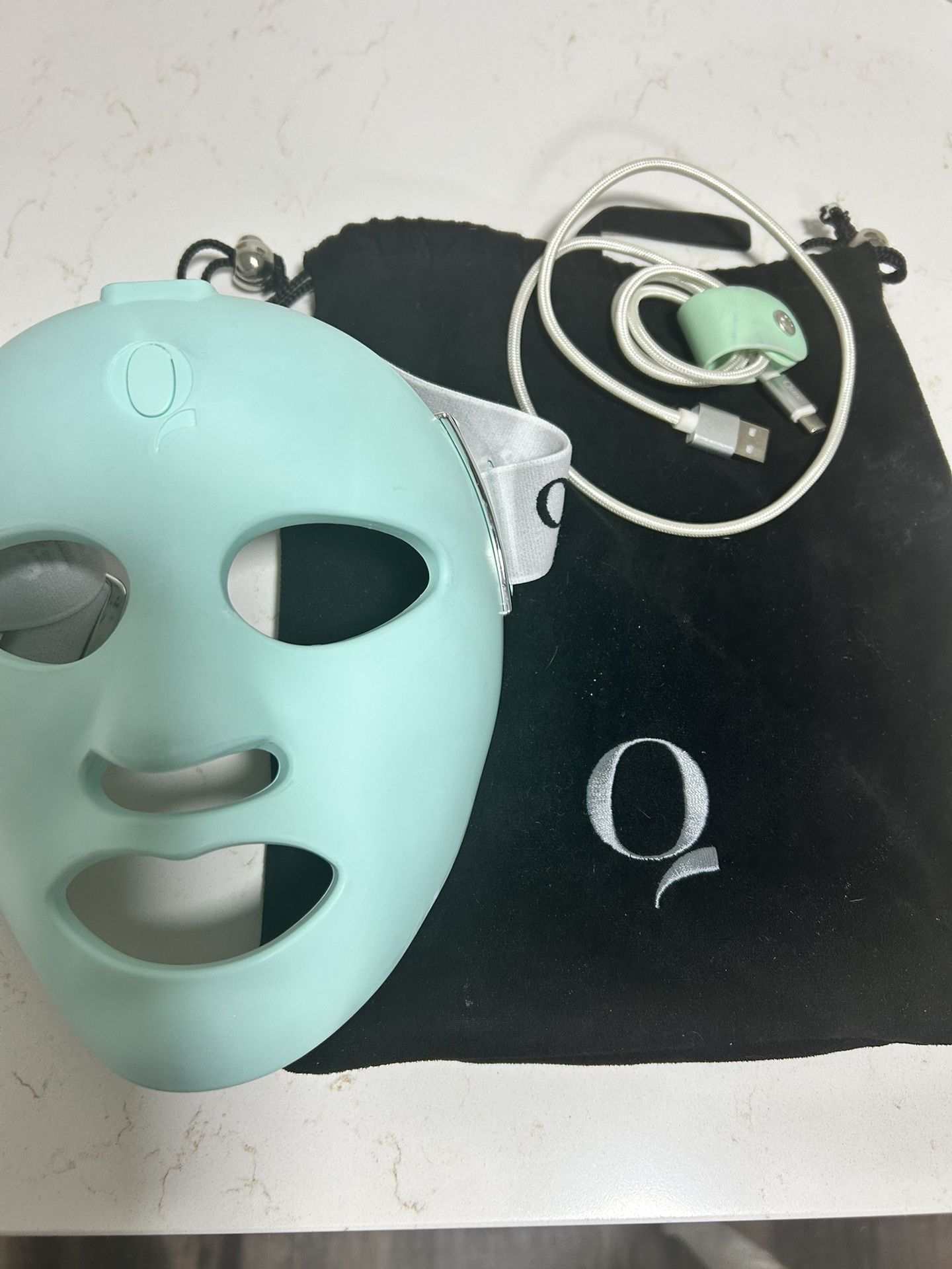 Qure Red Light Mask 