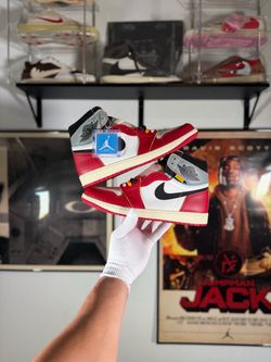 Union x Jordan 1 Chicago Shadow 10.5M – $200