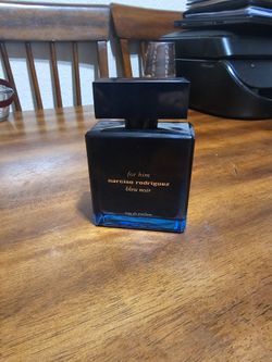 Narciso Rodriguez for him bleu noir EDP