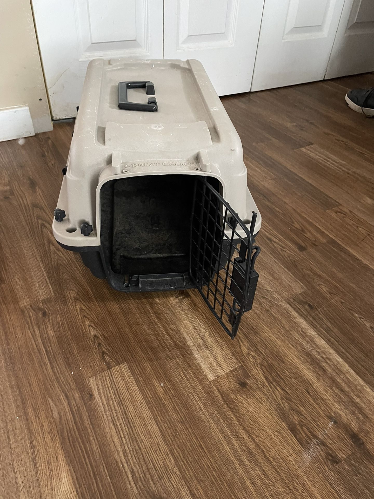 Small dog crate