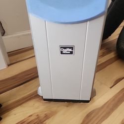  Digital Audio Speakers 