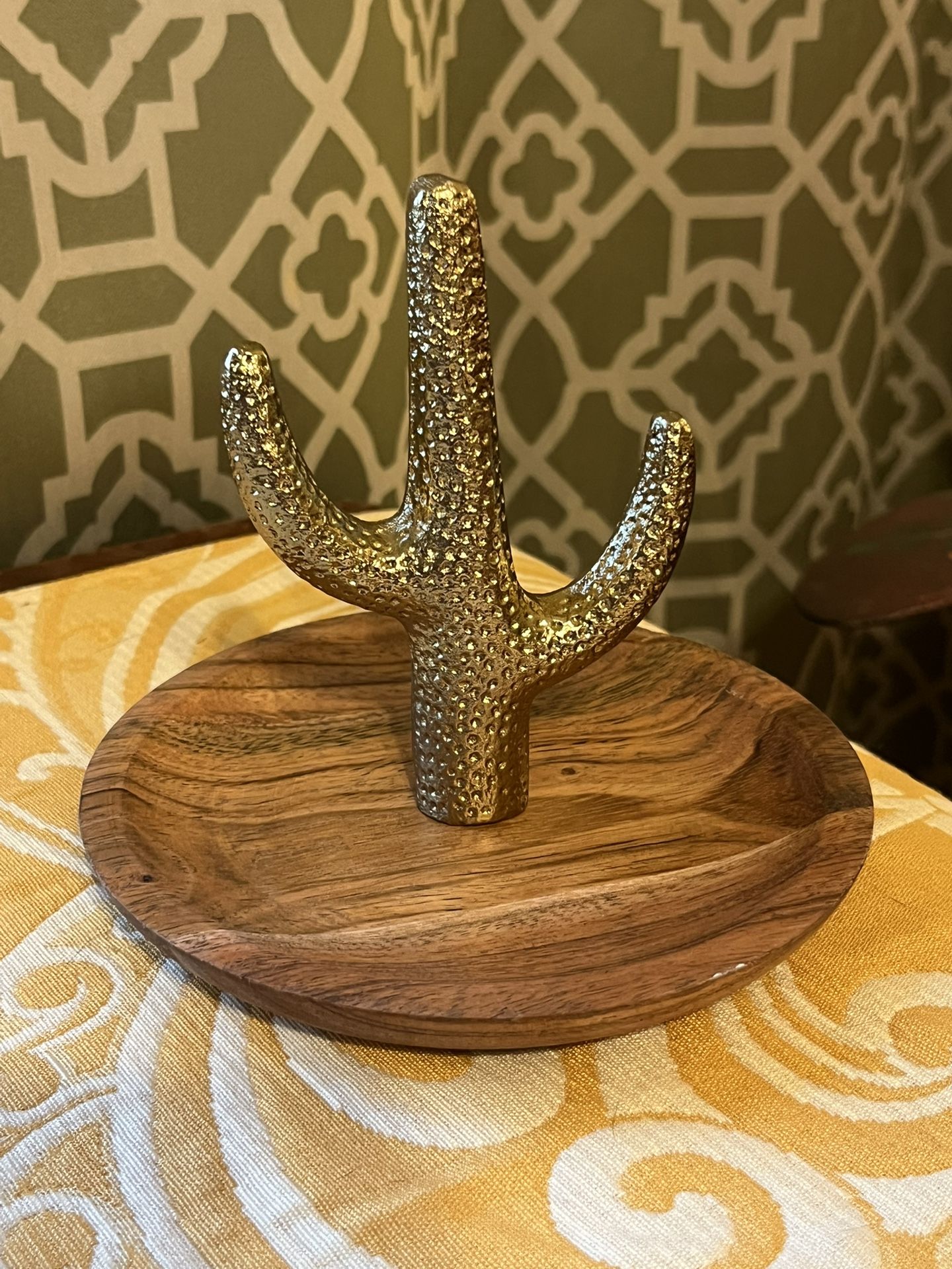 Cactus Jewelry Necklace Stand With Wooden Base