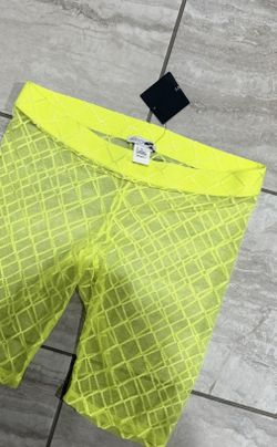 Fashion Nova Shorts See Though Large 