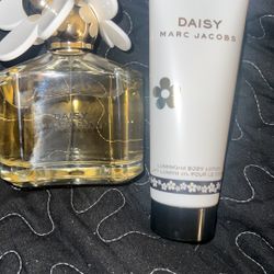 Daisy Marc Jacob’s