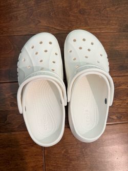 Crocs Women’s Platform Clogs – Size 7 (White)