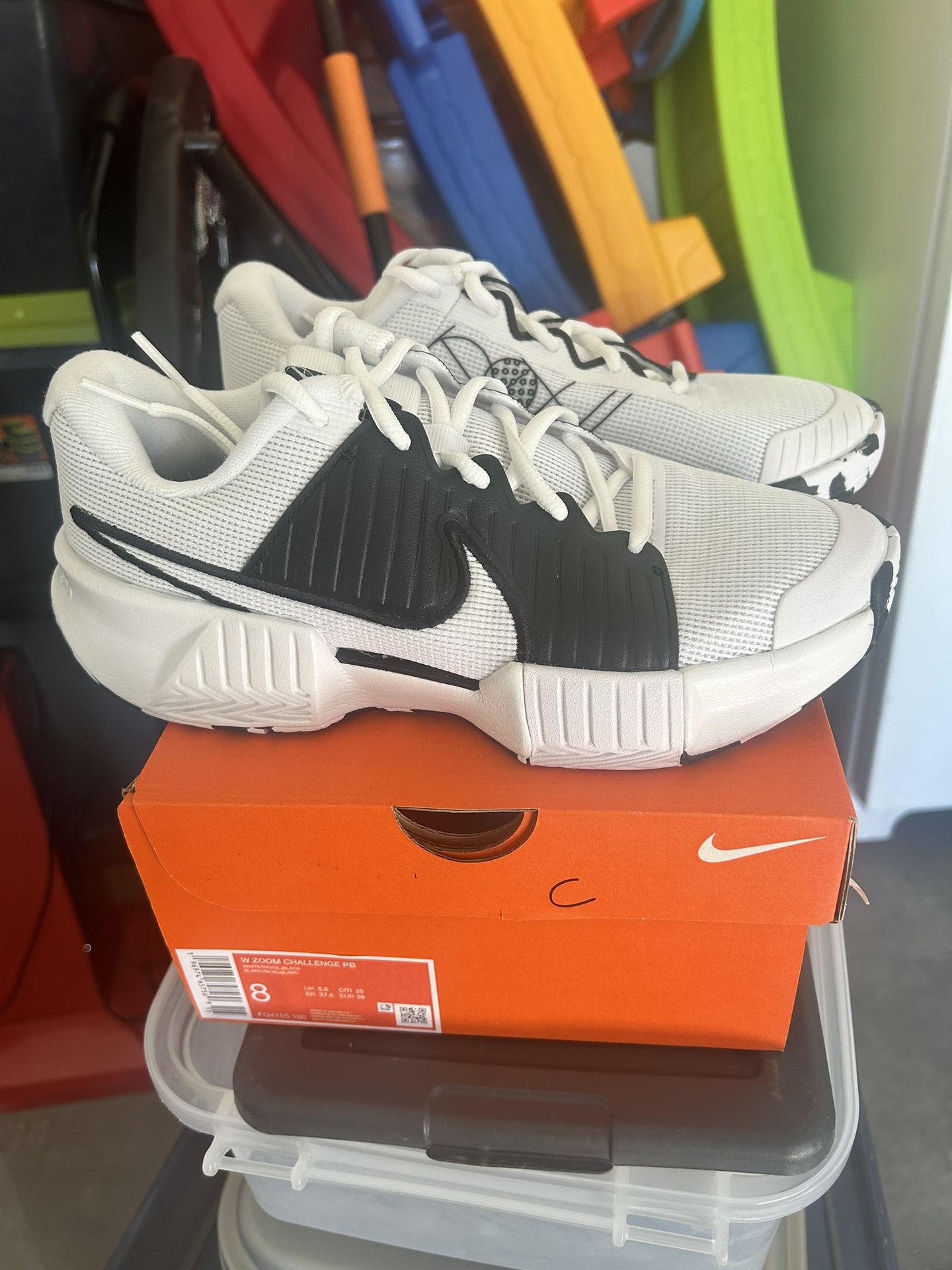 Women’s Nike Pickleball Shoes Size 8