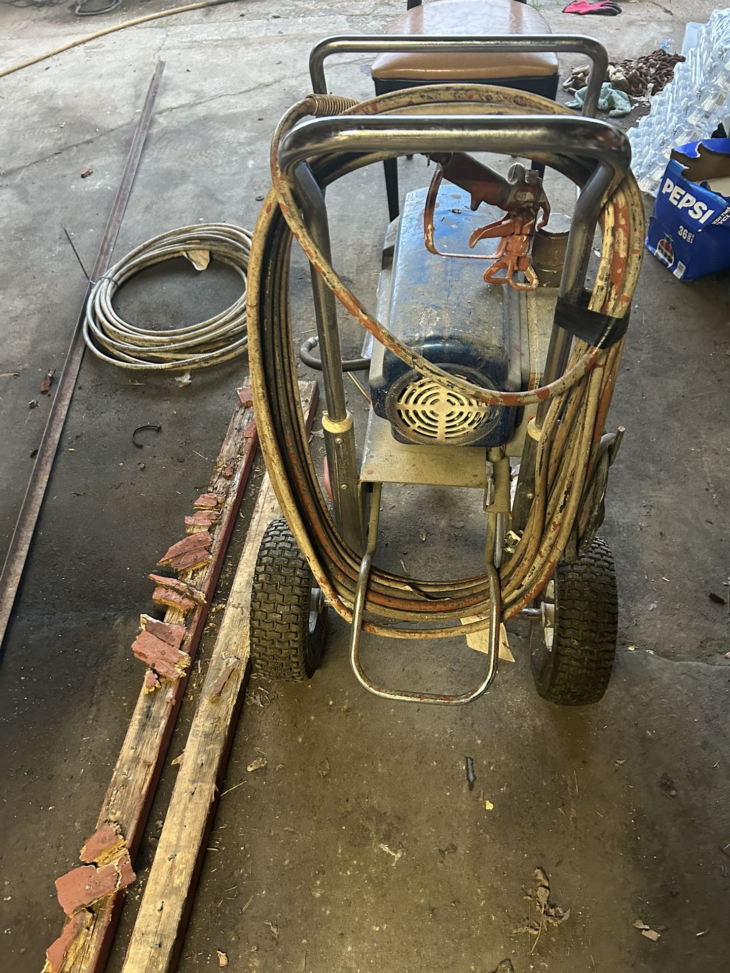 Graco  Ultra Max 695 Paint Sprayer