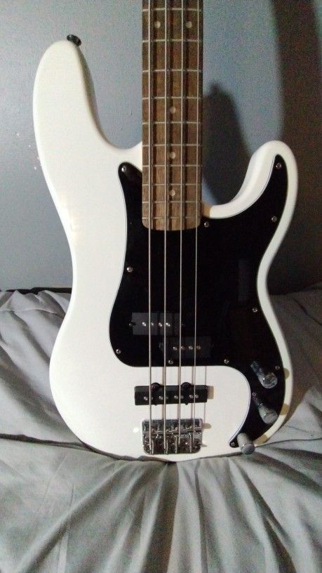 Squire 4 String Bass Guitar