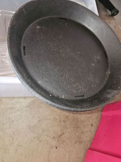 Plastic serving trays