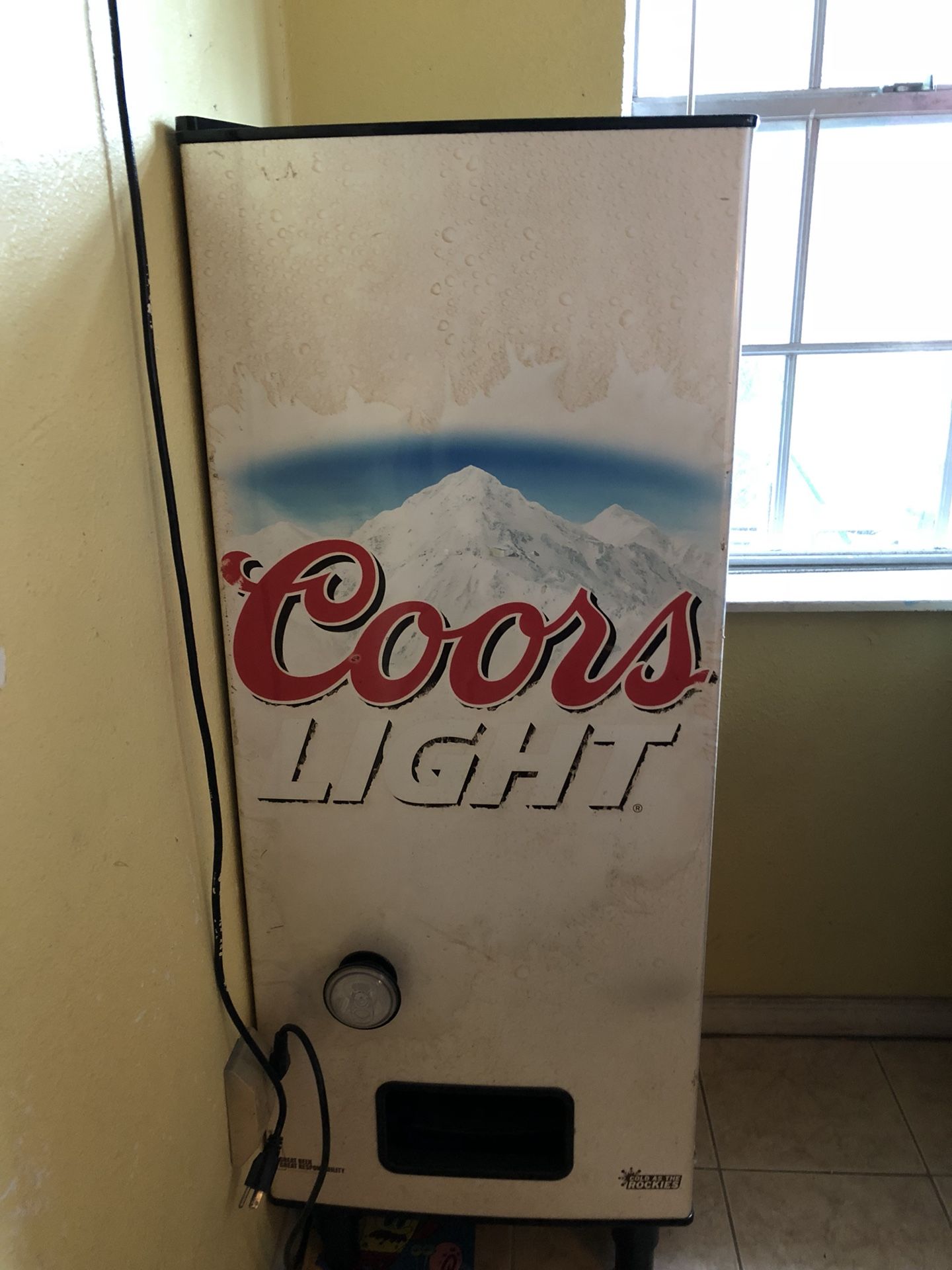 Coors Light Refresherator