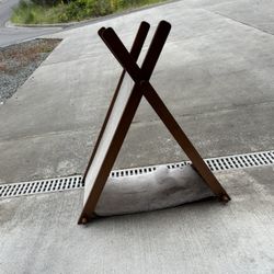 Cat Teepee