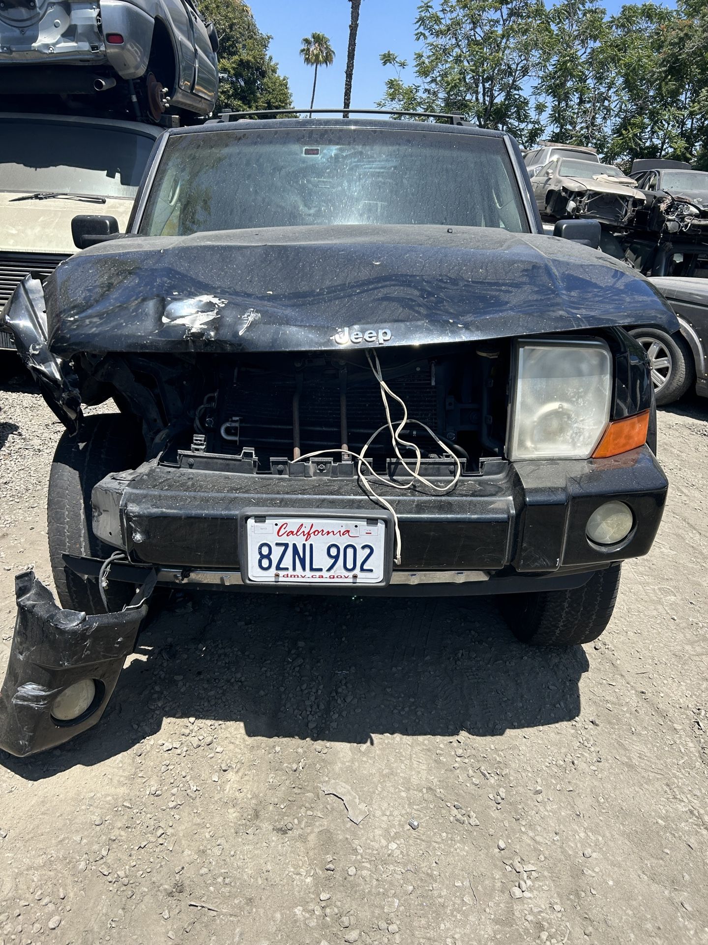 Parting Out 2007 Jeep Commander Parts