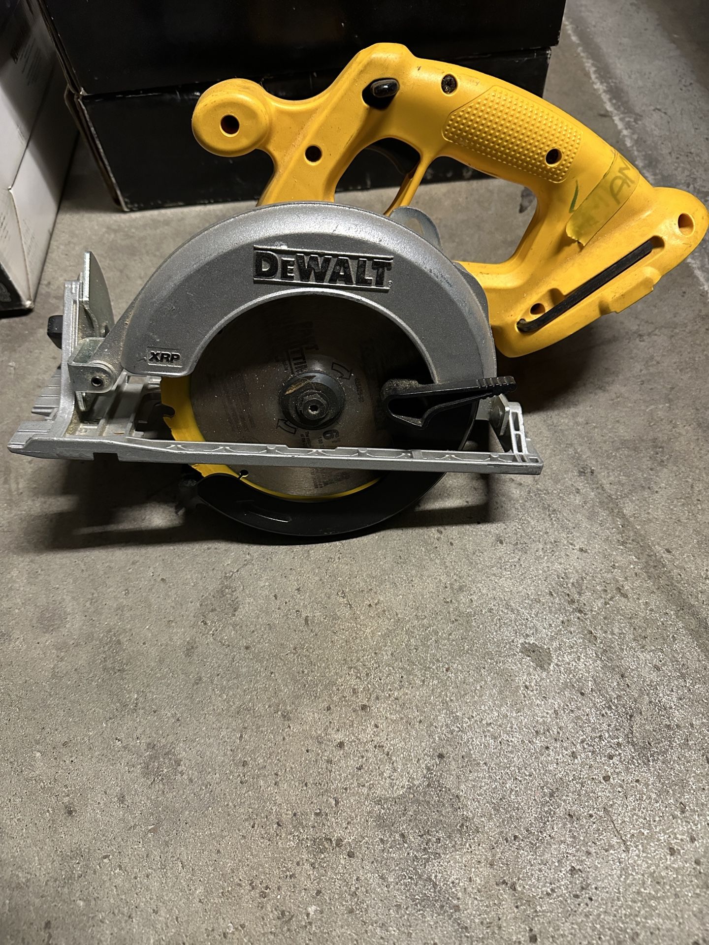 Dewalt Cordless XRP Circular Saw DC390