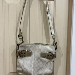 Large Coach Crossbody Purse 
