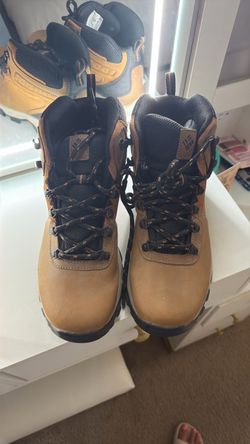Columbia, hiking shoes