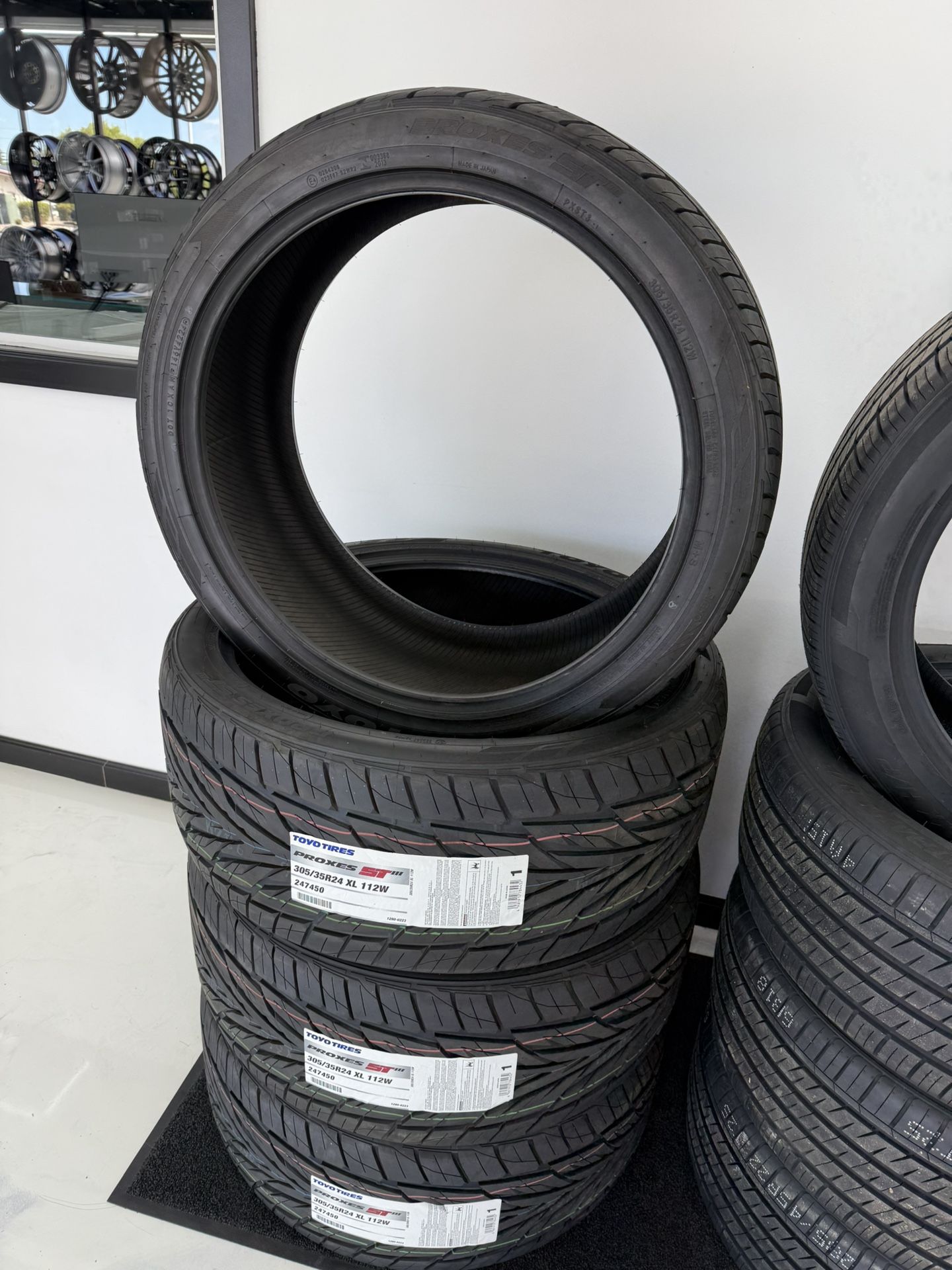 (4) 305-35-24 Toyo Proxes St 3 Free Install Financing Available 