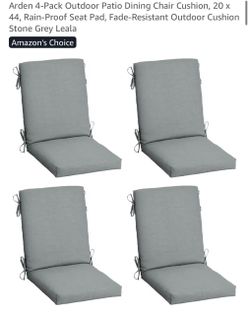 New set of 4 patio chairs cushions
