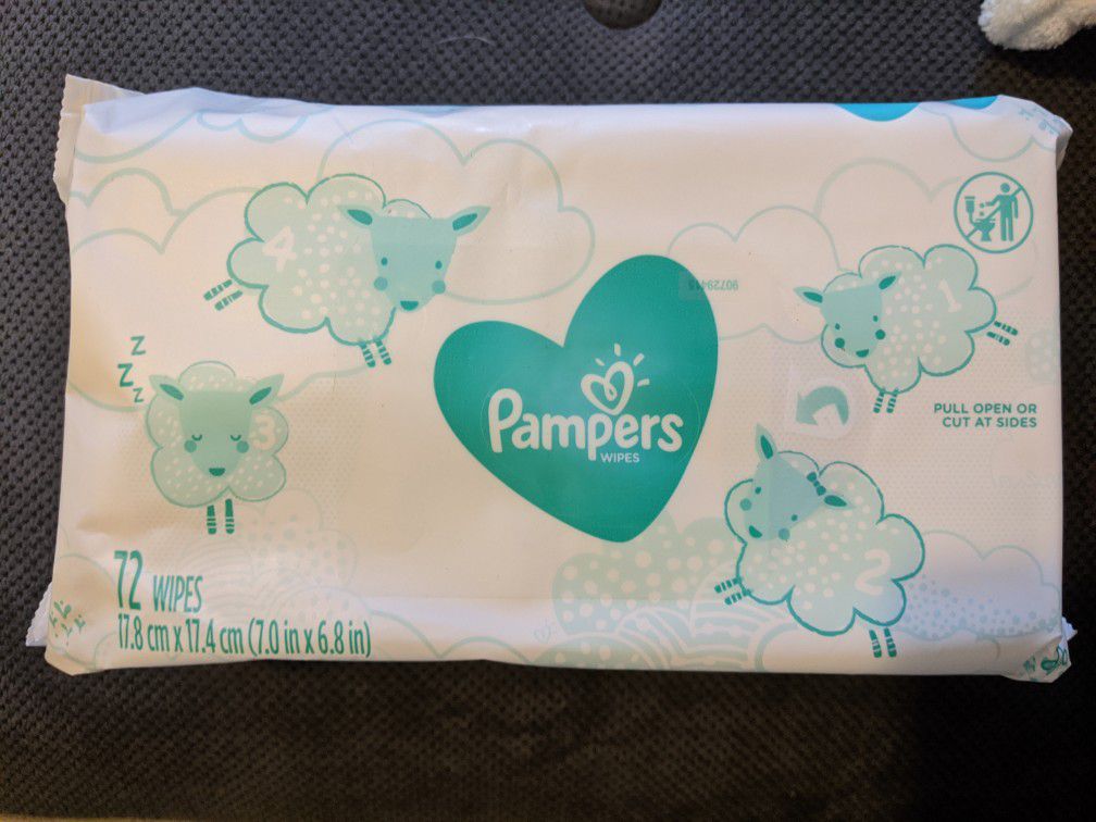 Pampers brand baby wipes