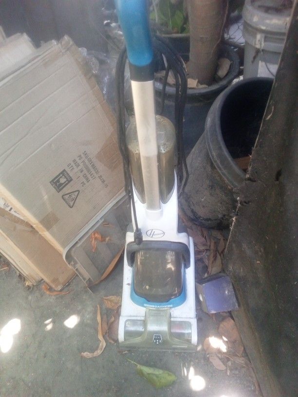 Hoover Carpet Cleaner