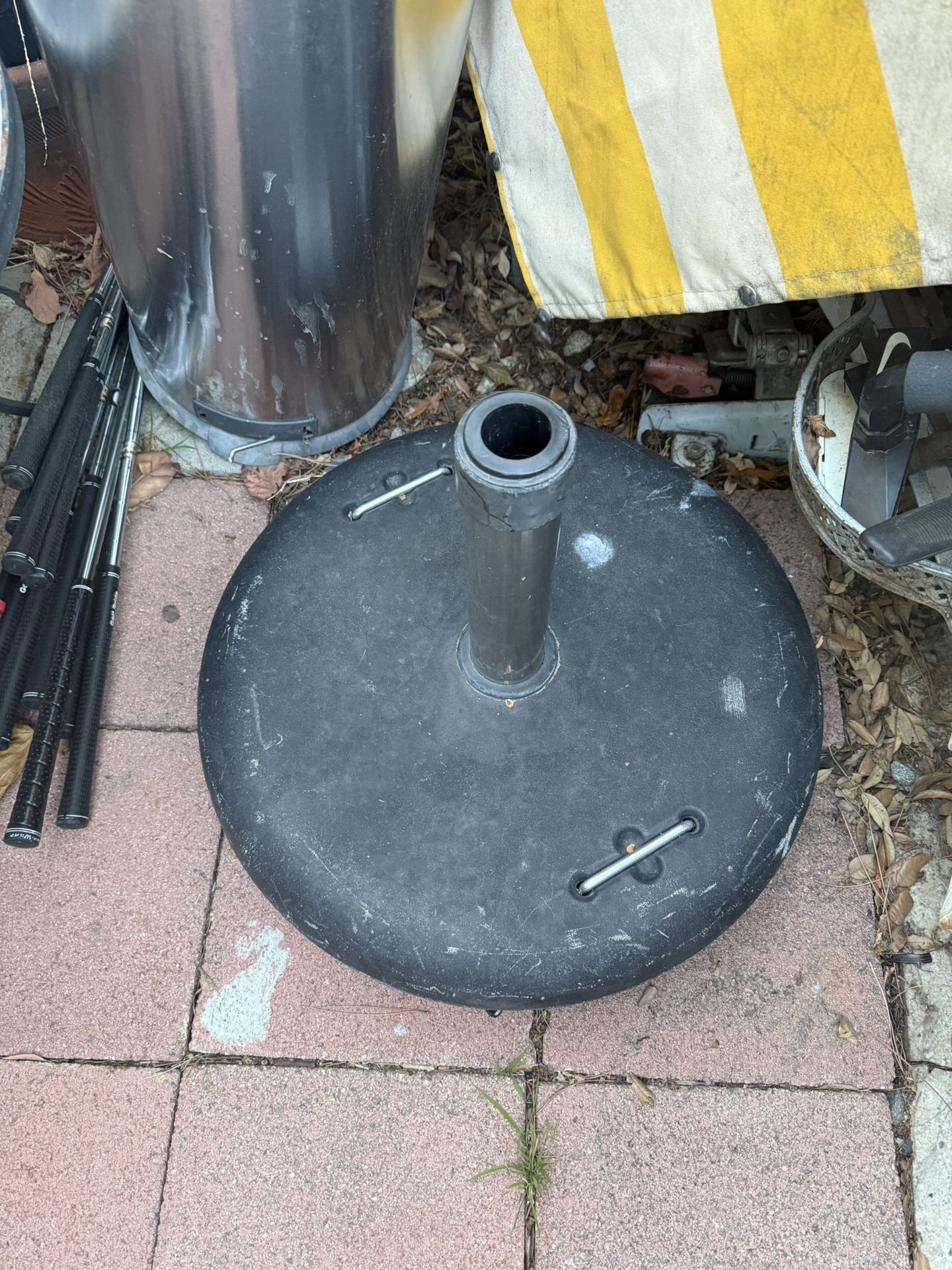 Umbrella Stand With Wheel Heavy Iron