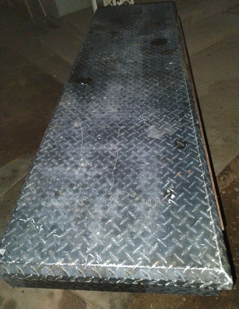Took Box