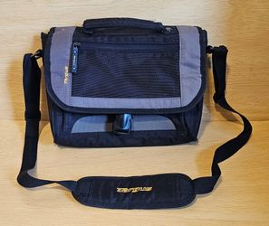 Targus - Messenger Bag