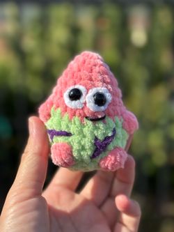 Crochet Patrick Star ⭐️ plushie ⭐️ handmade ⭐️