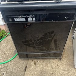 Dishwasher 