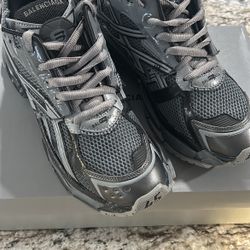 Balenciaga Runner Size 46(12us)
