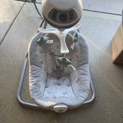 Graco Baby Swing