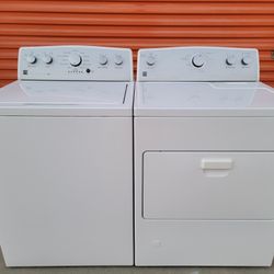 Very Beautiful!!! ~ Top Of The Line!!! Kenmore, 12 Cycle, Washer And Matching Gas Dryer!!! Washer Has Huge, Stainless Steel, Tub. Must See !!!