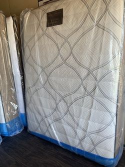 Queen size mattress orthopedic