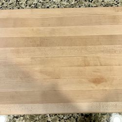 Wood cutting board lg 24x18x1.75 heavy butcher block style.