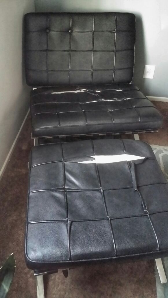 Replica Barcelona Chair & Ottoman