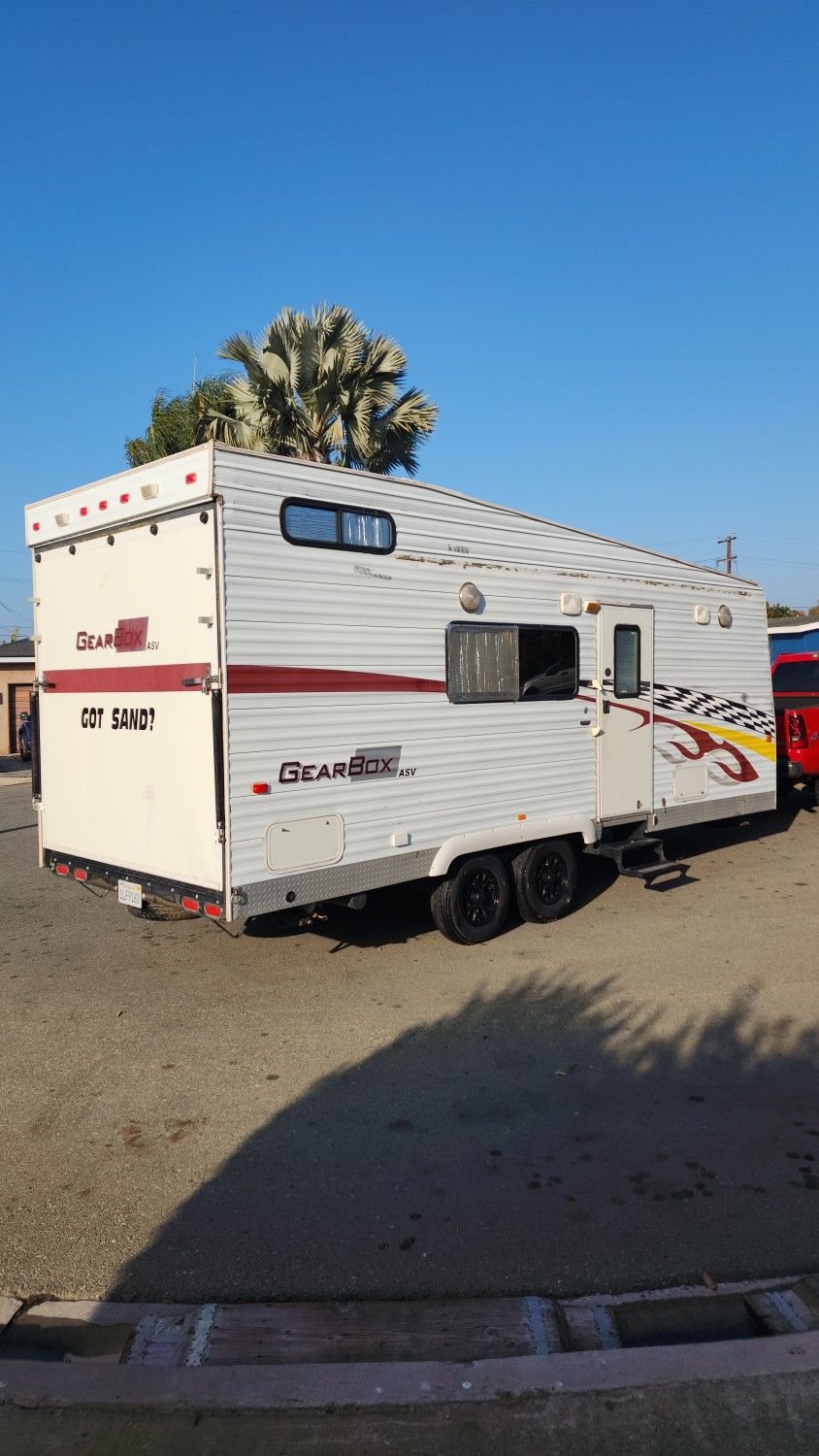 2006 Fleetwood Gearbox 220FB Toy Hauler Camper Trailer RV