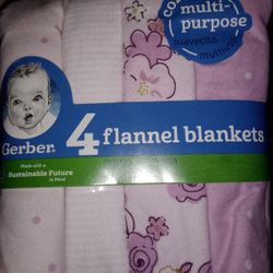 4 Flannel Blankets 