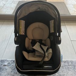 Graco Infant Car Seat (New)