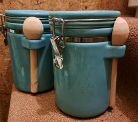 Market Place Canisters